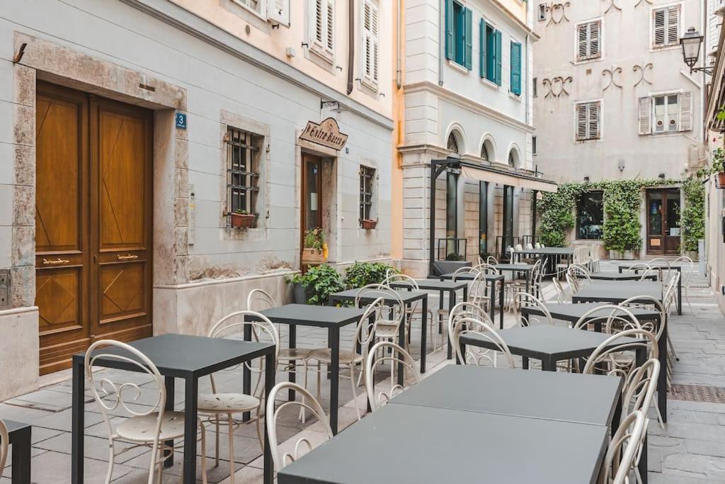Piazza Unita Central Apartment Triest Exterior foto